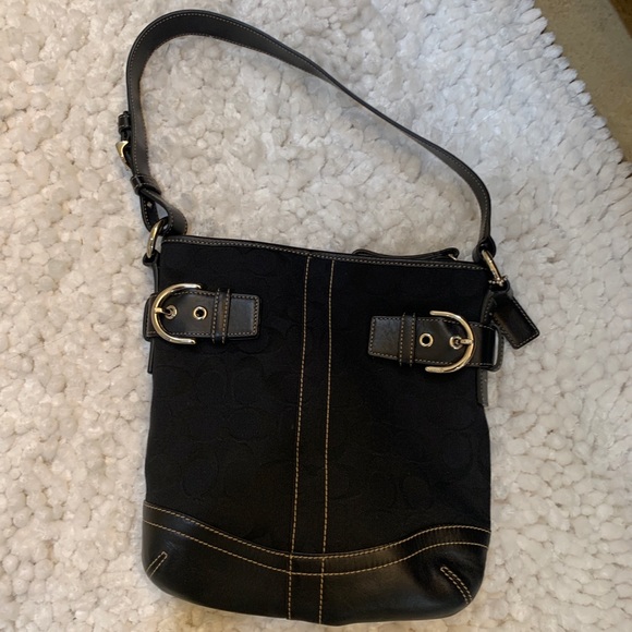 Authentic coach shoulder bag - Picture 2 of 8